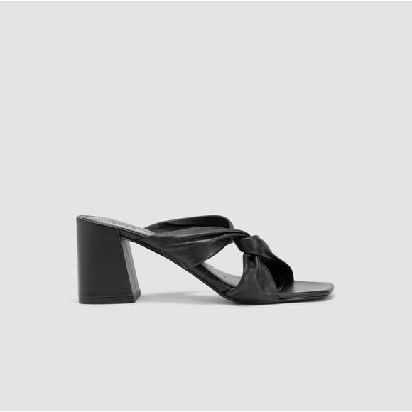 NEW EVERLANE The Day Twist Heel in black leather - Picture 4 of 8